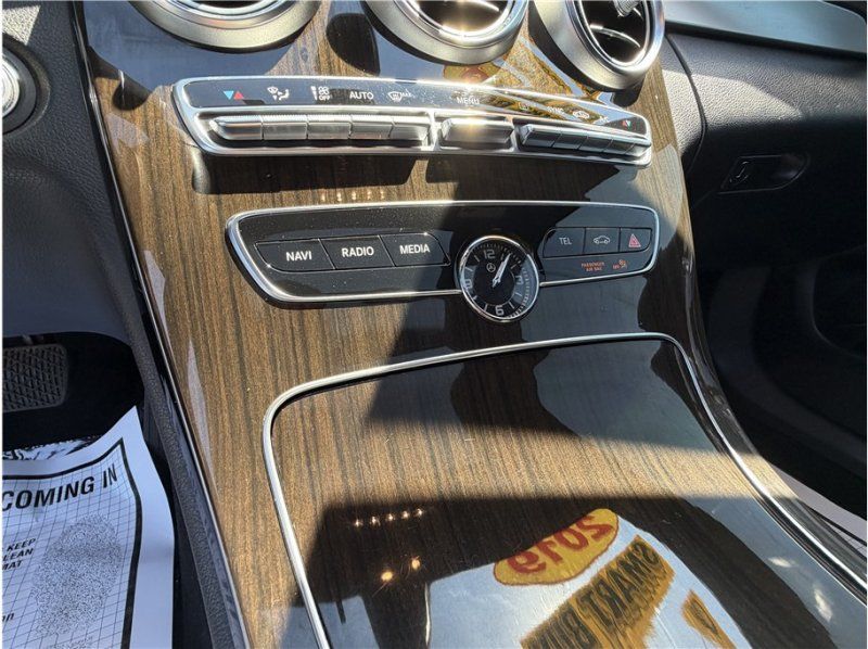 Used 2019 Mercedes-Benz C 300 Sedan image 35