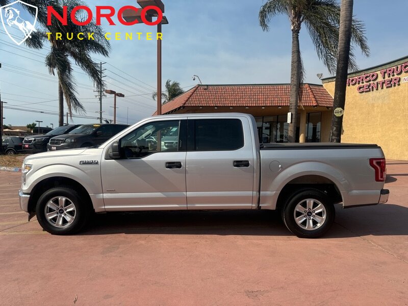 Used 2017 Ford F150 XLT RWD image 5