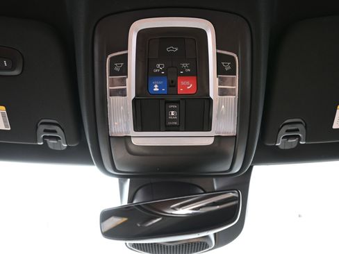 Used 2022 RAM 1500 Limited image 27