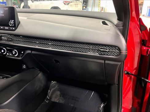 Used 2023 Honda HR-V Sport image 19