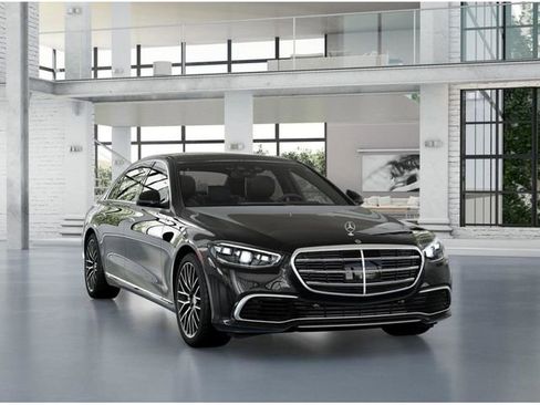 New 2025 Mercedes-Benz S 580 4MATIC Sedan image 9