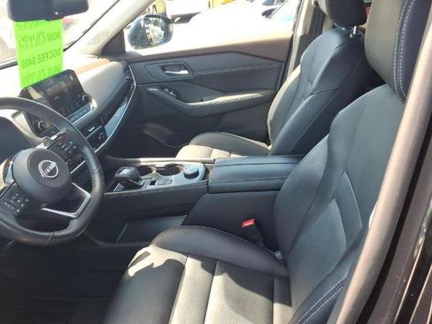 Certified 2023 Nissan Rogue SL w/ SL Premium Package AWD/4WD image 7