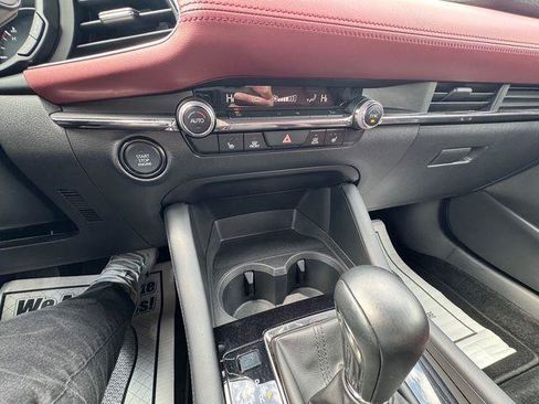 Used 2022 MAZDA MAZDA3 s AWD/4WD image 21