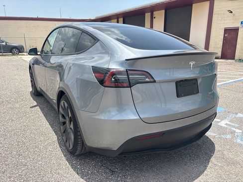 Used 2025 Tesla Model Y Performance AWD/4WD image 5