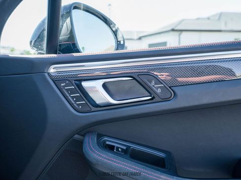 Used 2024 Porsche Macan GTS image 50