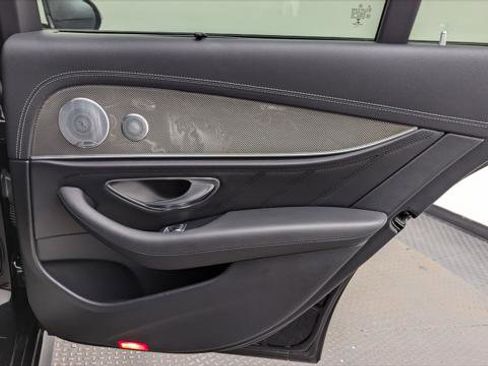 Used 2018 Mercedes-Benz E 43 AMG 4MATIC Sedan image 21