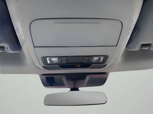 Used 2021 Ford F150 XLT image 30