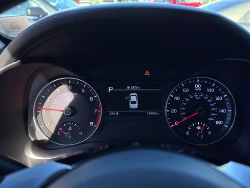 Used 2023 Kia Forte LXS image 17