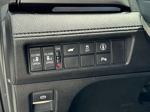 Used 2022 Honda Odyssey Touring image 18