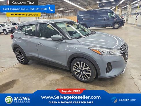 Used 2023 Nissan Kicks SV FWD image 5