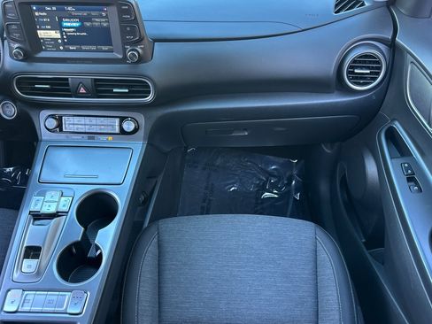 Used 2019 Hyundai Kona SEL image 28