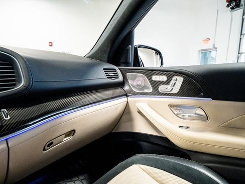 Used 2024 Mercedes-Benz GLS 63 AMG GLS 63 AMG image 58