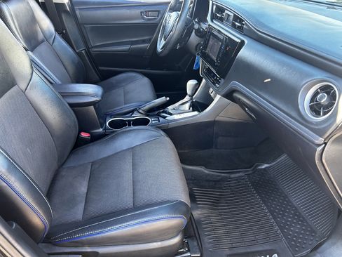 Used 2018 Toyota Corolla SE image 10