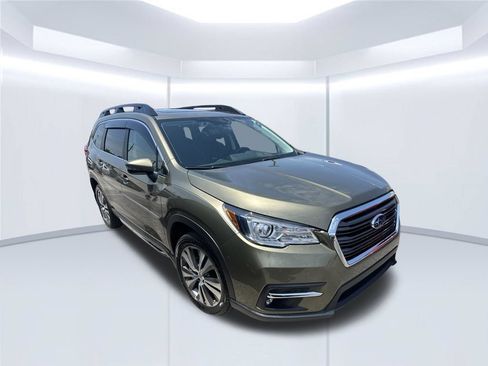 Used 2022 Subaru Ascent Limited w/ Technology Package AWD/4WD image 2