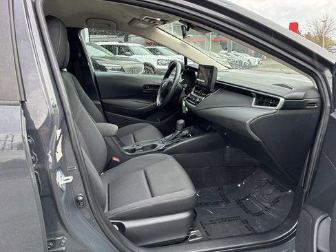 Used 2024 Toyota Corolla LE FWD image 11