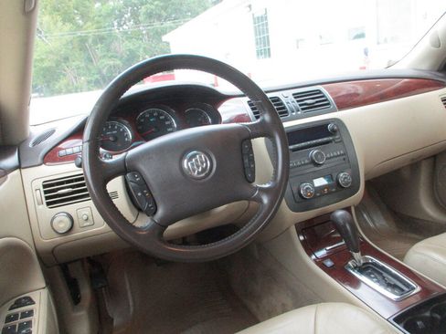 Used 2008 Buick Lucerne CXL FWD image 7
