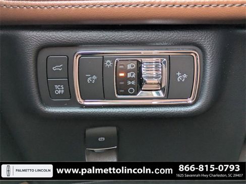 Used 2021 Lincoln Nautilus Reserve w/ Cargo Utility Package image 30