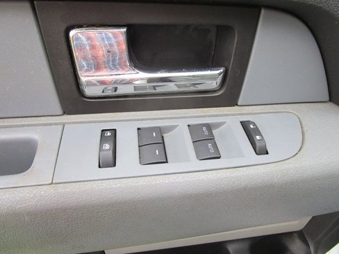 Used 2014 Ford F150 XLT w/ Equipment Group 302A Luxury image 28