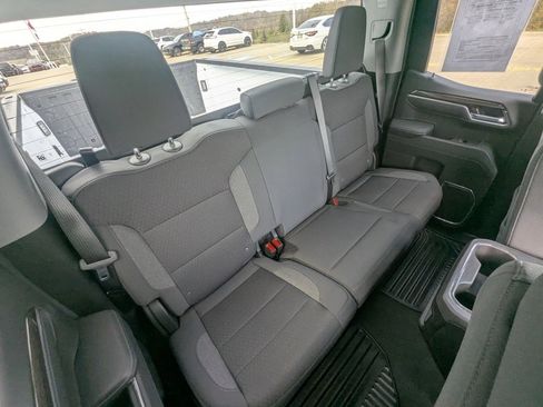 Used 2025 Chevrolet Silverado 1500 LT w/ Z71 Off-Road Package image 28