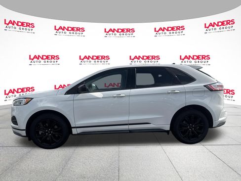Used 2023 Ford Edge SE w/ Black Appearance Package AWD/4WD image 6