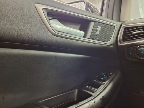 Certified 2024 Ford Edge SEL image 16