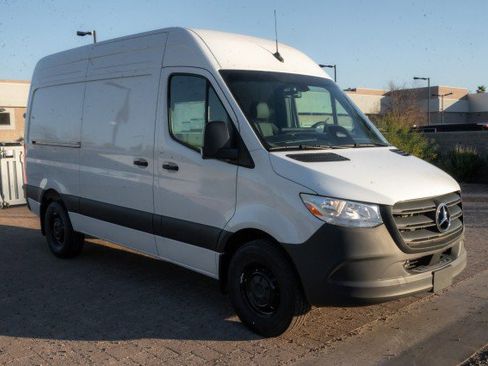New 2025 Mercedes-Benz Sprinter 2500 image 3