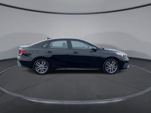 Used 2022 Kia Forte GT-Line image 9