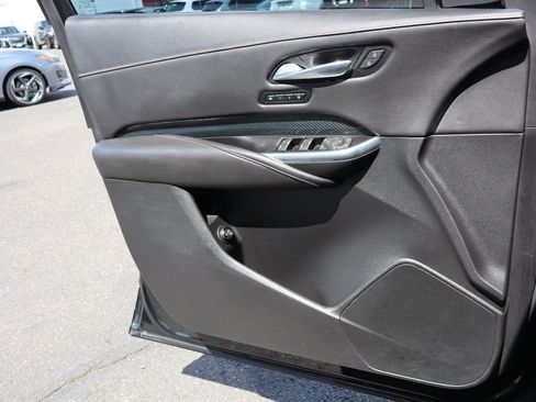 Used 2019 Cadillac XT4 Sport AWD/4WD image 9