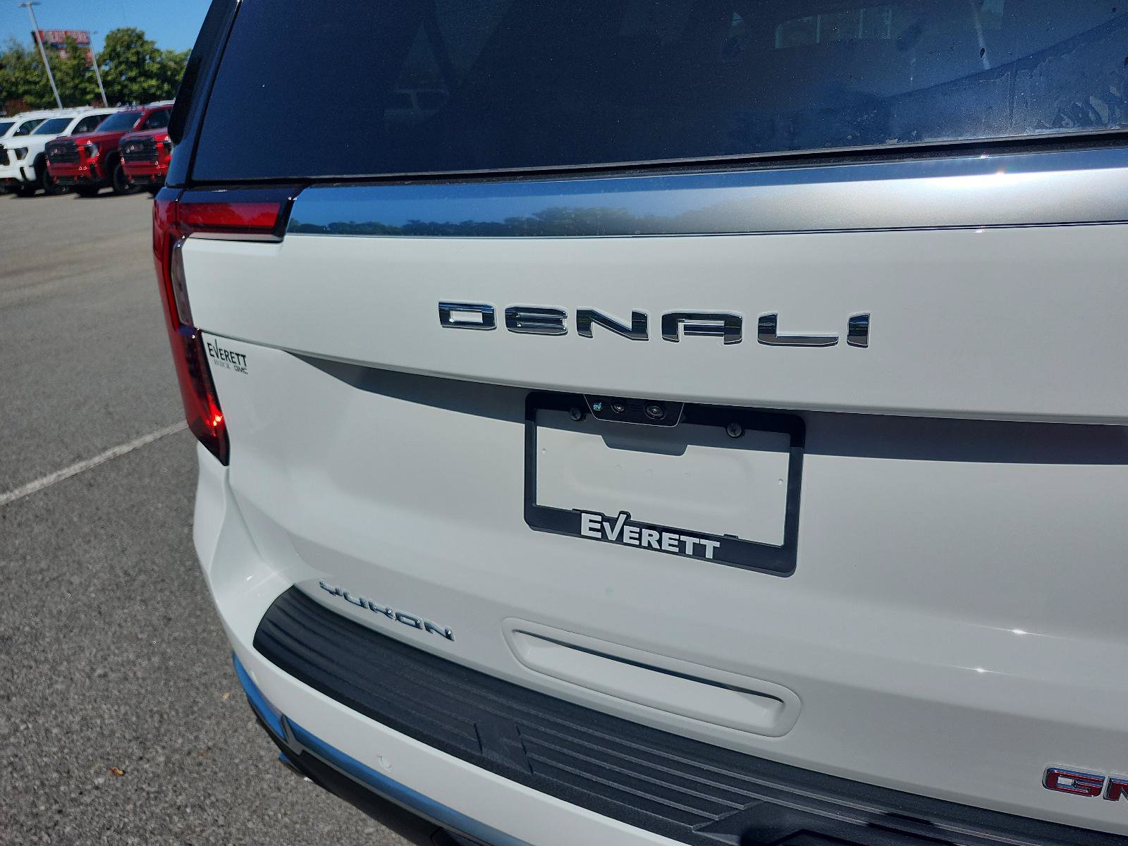 New 2027 GMC Yukon Denali AWD/4WD image 4