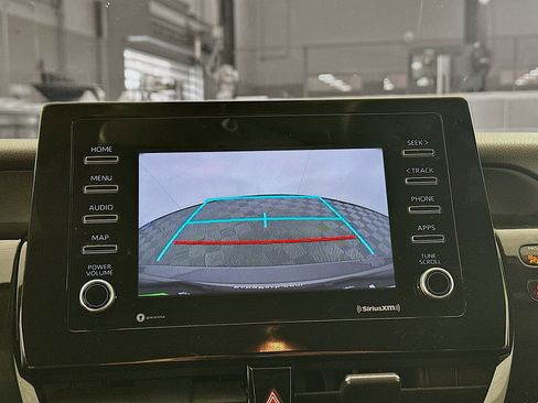 Used 2021 Toyota Camry LE image 21