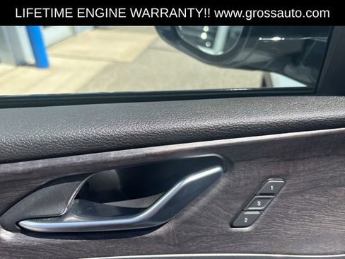 Used 2023 Jeep Grand Cherokee L Limited w/ Luxury Tech Group II image 13