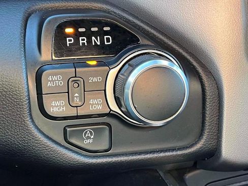 Used 2019 RAM 1500 Big Horn image 26