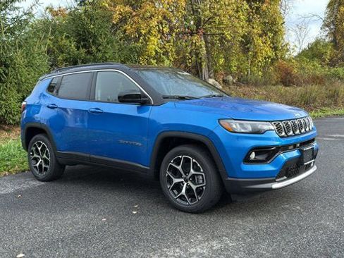 New 2026 Jeep Compass Limited AWD/4WD image 2