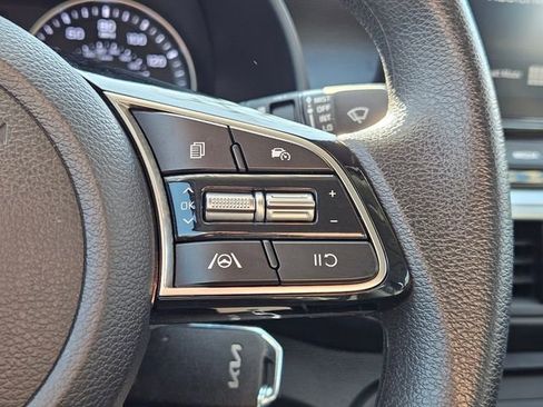 Used 2024 Kia Forte LXS image 23