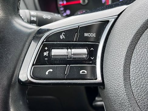 Used 2020 Kia Optima SE FWD image 18