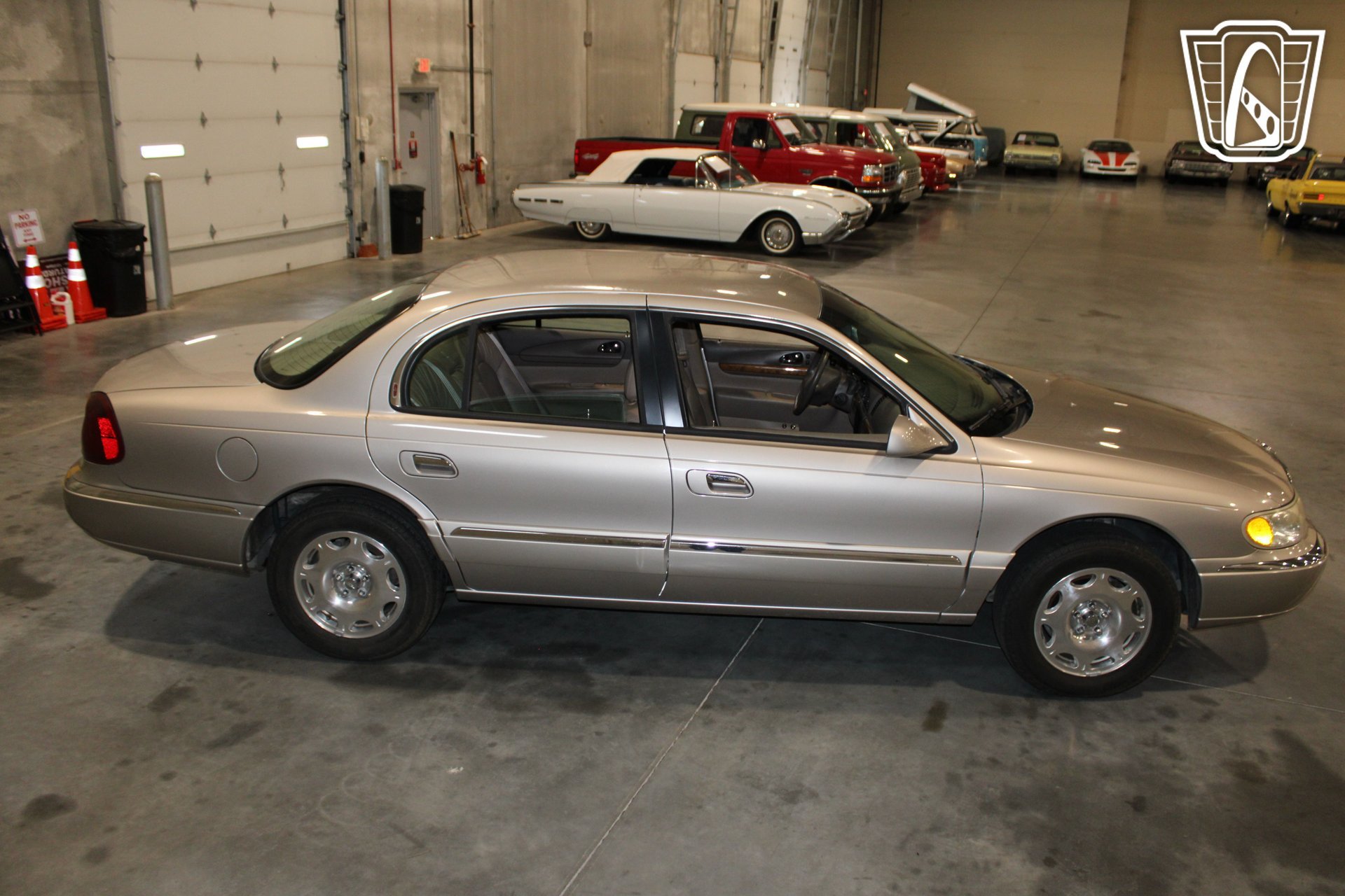 Used 1999 Lincoln Continental FWD image 14