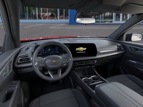 New 2027 Chevrolet Traverse LT AWD/4WD image 15