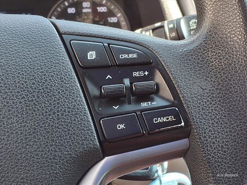 Used 2016 Hyundai Tucson SE w/ Option Group 02 image 13