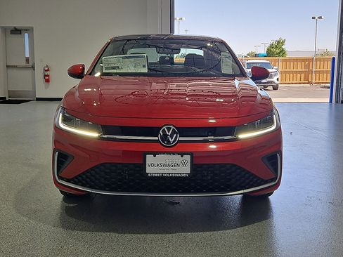 New 2026 Volkswagen Jetta SE FWD image 4