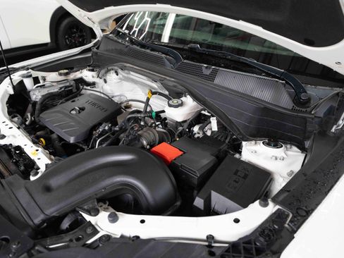 Used 2024 Chevrolet TrailBlazer LT w/ Convenience Package AWD/4WD image 34