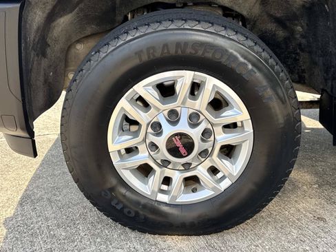 Used 2024 GMC Sierra 2500 Pro w/ Convenience Package AWD/4WD image 4