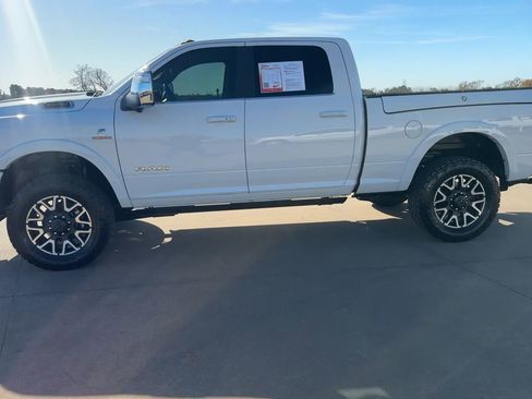Used 2025 RAM 2500 Limited image 6