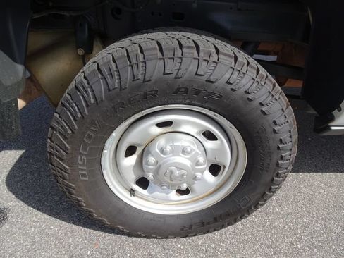 Used 2022 RAM 2500 Tradesman AWD/4WD image 31