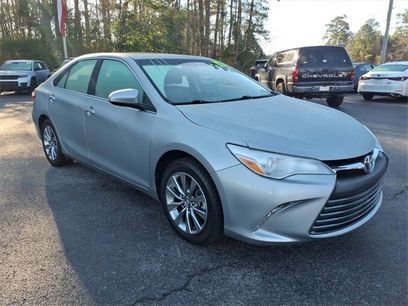 Used 2017 Toyota Camry XLE