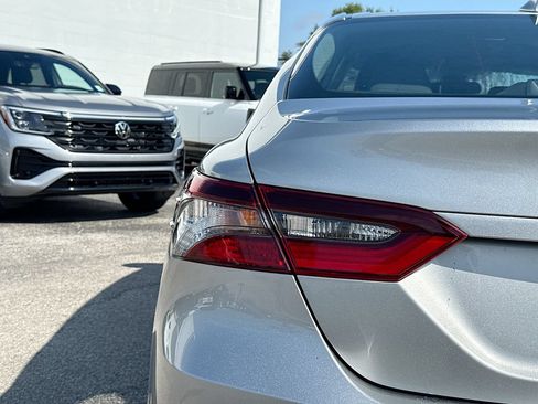 Used 2024 Toyota Camry LE FWD image 10