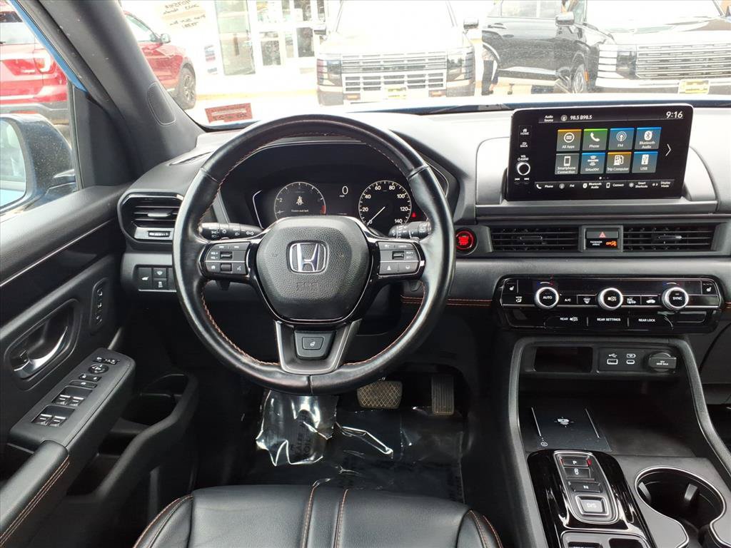 Used 2023 Honda Pilot TrailSport image 13