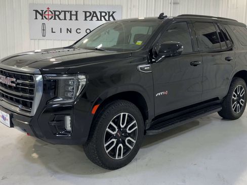 Used 2021 GMC Yukon AT4 w/ Rear Media and Nav Package image 5