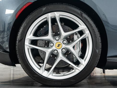 Used 2025 Ferrari Roma Spider RWD image 47