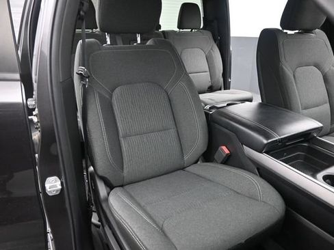 Used 2019 RAM 1500 Big Horn AWD/4WD image 19
