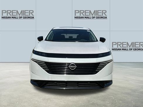 New 2026 Nissan Murano Platinum w/ Cargo Package AWD/4WD image 2